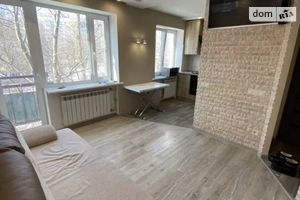 Продается 1-комнатная квартира 22 кв. м в Днепре