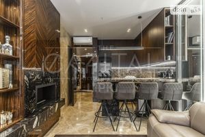 Продается 2-комнатная квартира 60 кв. м в Киеве