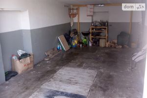 Продается отдельно стоящий гараж под легковое авто на 18 кв. м