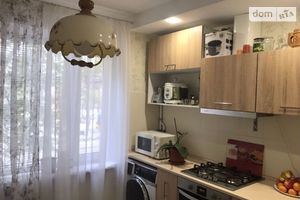 Продается 3-комнатная квартира 65 кв. м в Николаеве