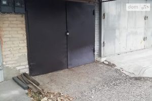 Продается бокс в гаражном комплексе под легковое авто на 24 кв. м
