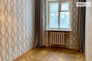 Продается 2-комнатная квартира 41.6 кв. м в Киеве