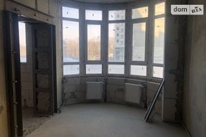 Продається офіс 58.8 кв. м в житловому фонді