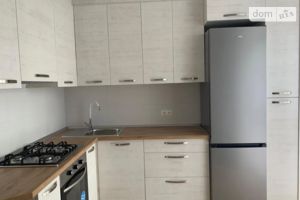 Сдается в аренду 1-комнатная квартира 38 кв. м в Ровно