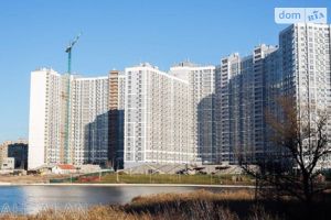 Продается 1-комнатная квартира 40 кв. м в Киеве