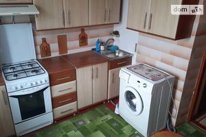 Сдается в аренду 1-комнатная квартира 36 кв. м в Ровно
