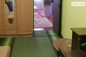 Здається в оренду 3-кімнатна квартира 58 кв. м у Чернівцях