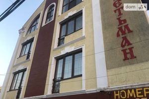 Продається готель 635 кв. м в 4-поверховій будівлі