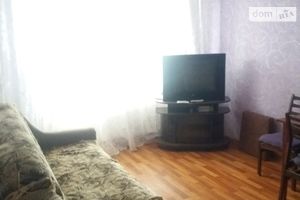 Сдается в аренду 3-комнатная квартира 56 кв. м в Ровно