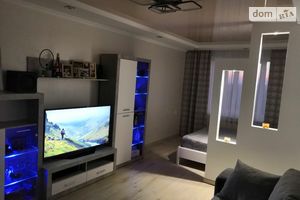 Продается 1-комнатная квартира 46 кв. м в Тернополе