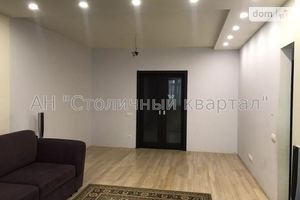 Продается 2-комнатная квартира 94 кв. м в Киеве