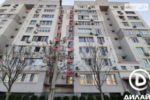 Продається 2-кімнатна квартира 70 кв. м у Запоріжжі