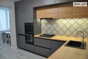 Продається 1-кімнатна квартира 54.3 кв. м у Житомирі