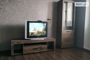 Продается 1-комнатная квартира 42 кв. м в Киеве