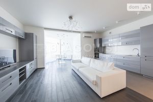 Продається 3-кімнатна квартира 126 кв. м у Києві