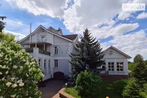 Продається будинок 3 поверховий 680 кв. м з меблями