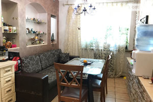 Продается 2-комнатная квартира 64 кв. м в Днепре