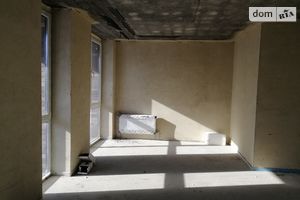 Продается 1-комнатная квартира 40 кв. м в Ровно