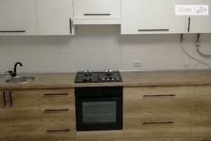 Сдается в аренду 1-комнатная квартира 44 кв. м в Чернигове
