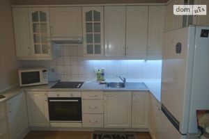 Здається в оренду 4-кімнатна квартира 128 кв. м у Києві