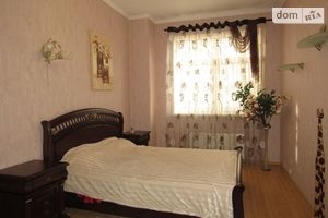 Сдается в аренду 2-комнатная квартира 80 кв. м в Киеве
