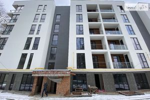 Продається 2-кімнатна квартира 72 кв. м у Львові