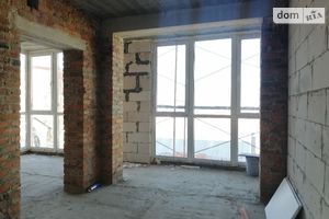 Продається 1-кімнатна квартира 52.6 кв. м у Тернополі