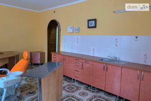 Продается объект сферы услуг 75 кв. м в 6-этажном здании