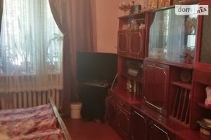 Продается 4-комнатная квартира 69 кв. м в Днепре