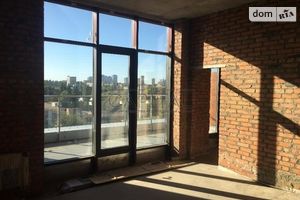 Продается 3-комнатная квартира 111 кв. м в Киеве
