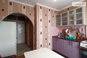 Продается 2-комнатная квартира 53 кв. м в Виннице