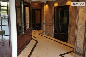 Продается 3-комнатная квартира 146 кв. м в Киеве