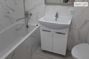 Продається 1-кімнатна квартира 45 кв. м у Тернополі