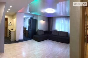 Продается 3-комнатная квартира 76 кв. м в Днепре