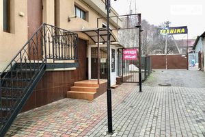 Здається в оренду приміщення вільного призначення 91 кв. м в 1-поверховій будівлі