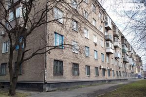 Продається 3-кімнатна квартира 76 кв. м у Кривому Розі