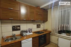 Продается 2-комнатная квартира 51 кв. м в Виннице