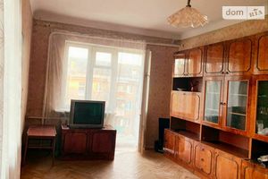 Продается 1-комнатная квартира 33 кв. м в Киеве