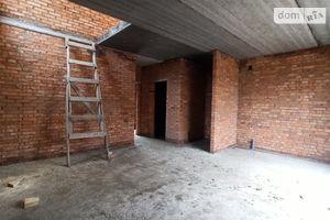Продается дом на 2 этажа 120 кв. м с садом