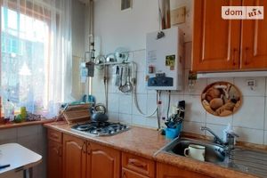 Продається 4-кімнатна квартира 60 кв. м у Миколаєві