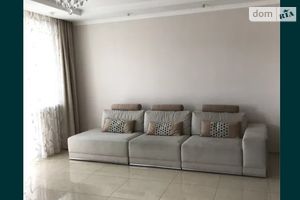 Продается 3-комнатная квартира 90 кв. м в Днепре