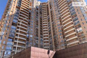 Продается 1-комнатная квартира 46.8 кв. м в Одессе