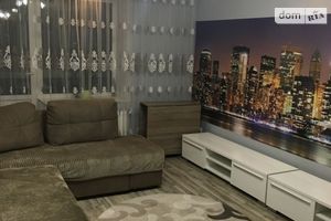 Продається 2-кімнатна квартира 67 кв. м у Тернополі