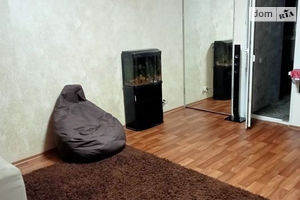 Продается 1-комнатная квартира 36 кв. м в Черкассах
