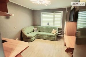 Сдается в аренду 1-комнатная квартира 26 кв. м в Мариуполе