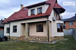 Продається будинок 2 поверховий 225 кв. м з балконом