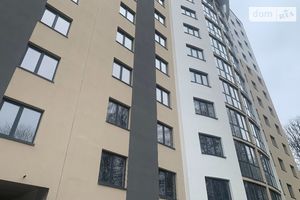 Продається 2-кімнатна квартира 72 кв. м у Тернополі