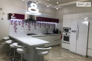 Продается дом на 2 этажа 187.2 кв. м с верандой