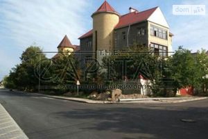 Здається в оренду будинок 3 поверховий 900 кв. м з подвалом