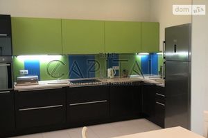 Сдается в аренду 3-комнатная квартира 121 кв. м в Киеве